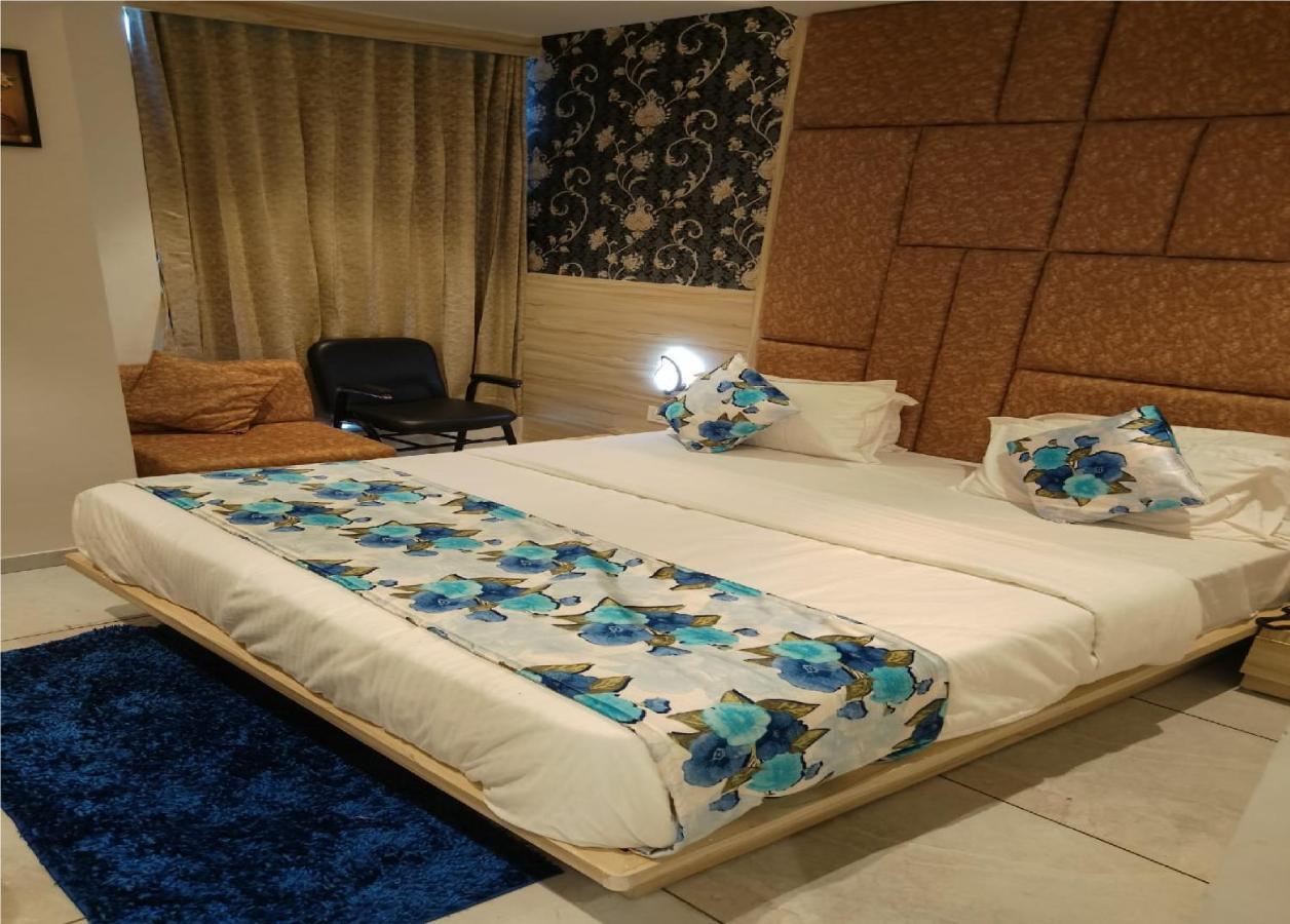 Hotel Lotus Villa Ahmedabad Eksteriør bilde