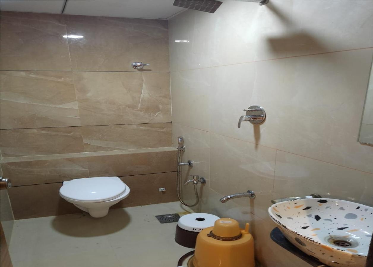 Hotel Lotus Villa Ahmedabad Eksteriør bilde