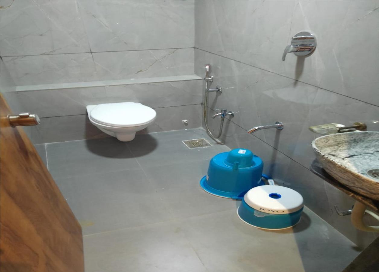 Hotel Lotus Villa Ahmedabad Eksteriør bilde